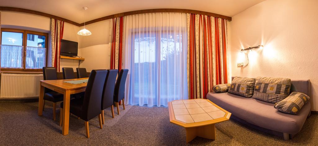 Pension Schweizerhof Waidring Phòng bức ảnh